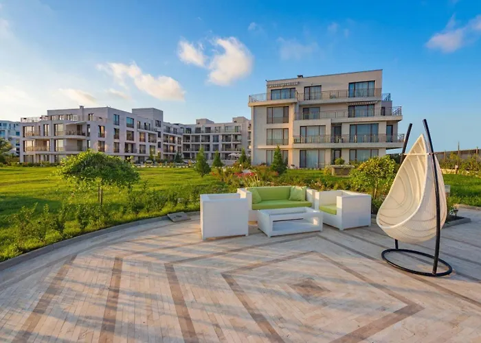 Diamond 2 * Burgas City